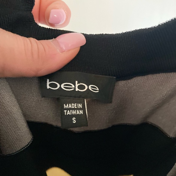 Elegant Black and Beige Color Block Dress - Picture 4 of 4